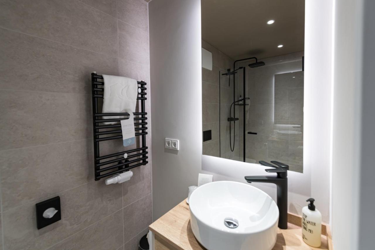 Hafenhotel Zu Hotel 4*